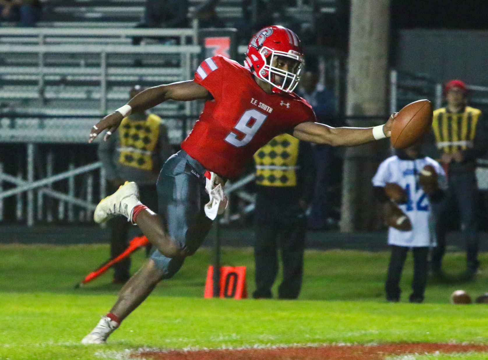 Football - Highland at TF South